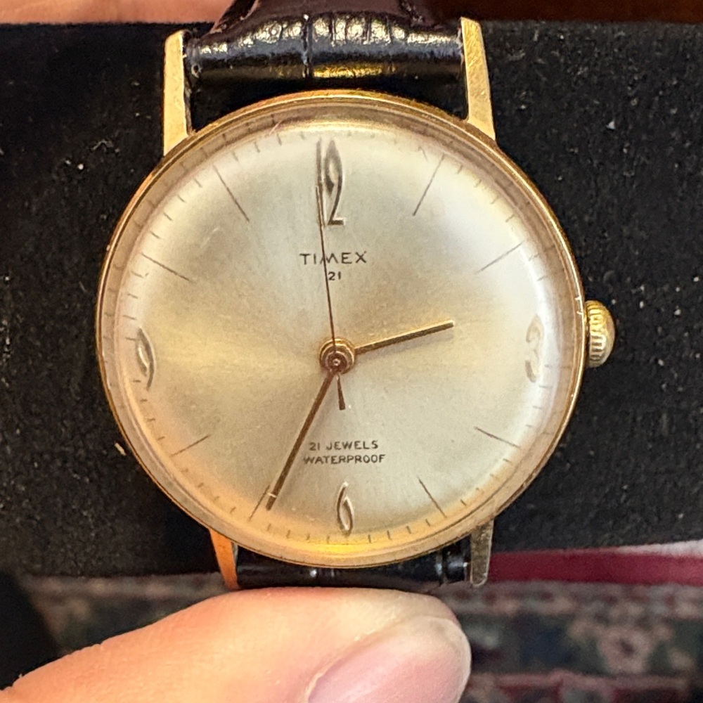 Vintage Timex 21 Jewels Dress Watch